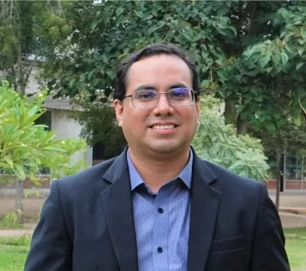 Dr. Andrés Chirre Chavez